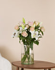 Blush Lily Rosen-Lilien-Strauss - grosse Groesse