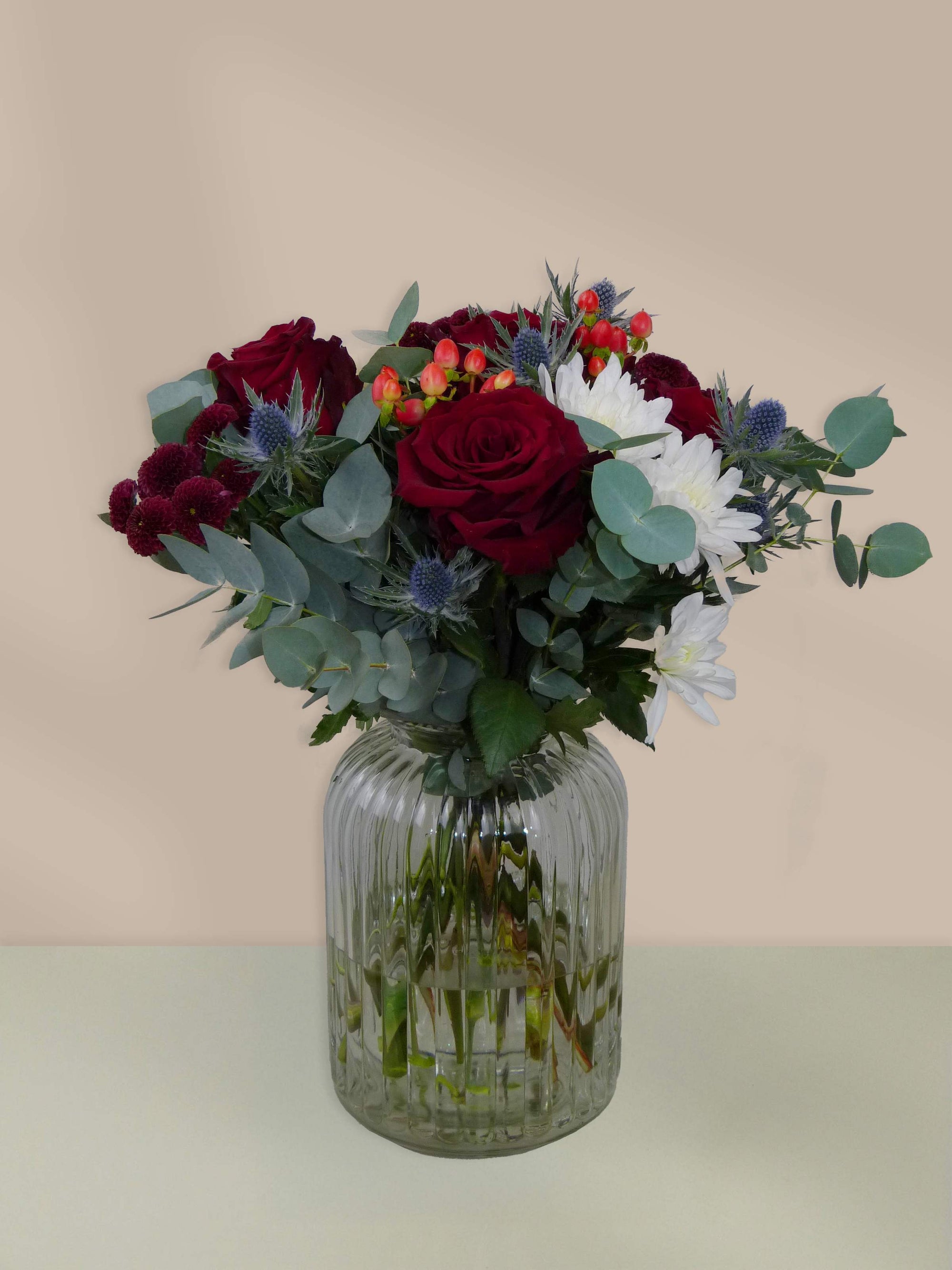 Mystic Red – Roter Blumenstrauß online bestellen und in Österreich pünktlich liefern lassen