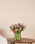 Bunter Tulpenstrauss in Weiss, Gelb, Lila und Rot - grosse Groesse