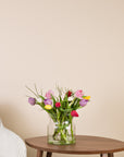 Bunter Tulpenstrauss in Weiss, Gelb, Lila und Rot - kleine Groesse