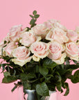 Liebevoller Rosenstrauß Rosa